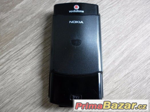 Nokia N70, 2MPx foto, černá, perfektní stav. – fotografie 2