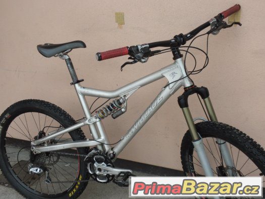 SANTA CRUZ HECKLER – fotografie 4