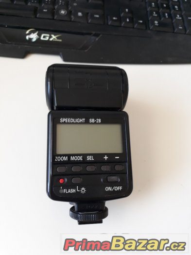 Blesk Nikon Speedlight SB-28 – fotografie 2