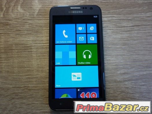 Samsung Ativ S,8MPx foto, 16GB,slot na microSD,Windows. – fotografie 1