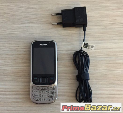 Mobilní telefon Nokia 6303c – fotografie 1