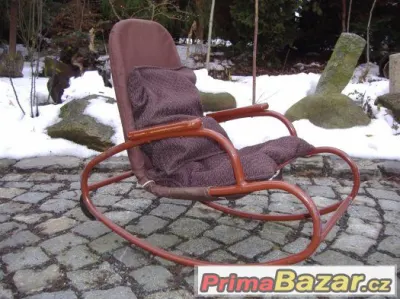 Retro dětské houpací křesílko / 6o. léta / Brusel 58