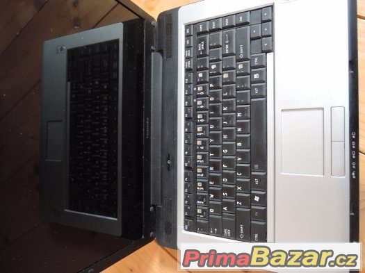 Nefunkční Toshiba Satellite Pro A200 – fotografie 1