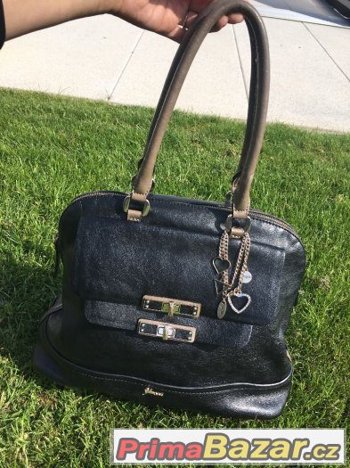 Guess original – fotografie 1
