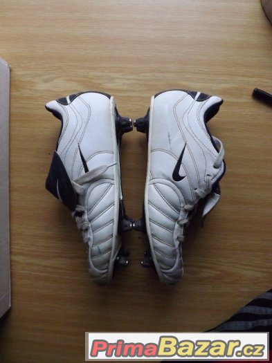Kopačky Nike vel. 42 – fotografie 4