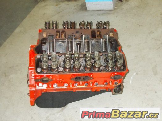 Motor GM Smallblock 350cui 5.7 V8 po repasi – fotografie 5