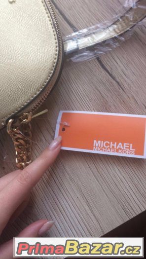 kabelka před rameno michael kors zlata crossbody – fotografie 2