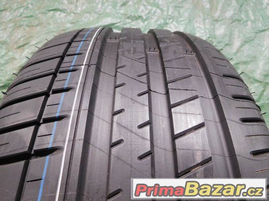 Michelin Pilot Sport3 255/40/18 99Y - 2x letní – fotografie 1