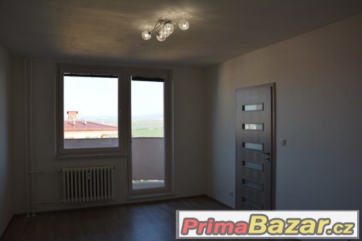 Prodej bytu 3+1 Uherský Brod, Obchodní-po nové rekonstrukci – fotografie 4