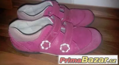 jarní boty Superfit vel 31 REZERVACE