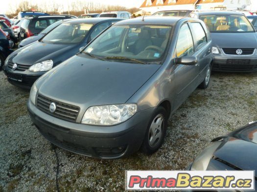 FIAT PUNTO 1,9 JTD 63 KW..KLIMA..2004.5 DVEŘÍ. – fotografie 1