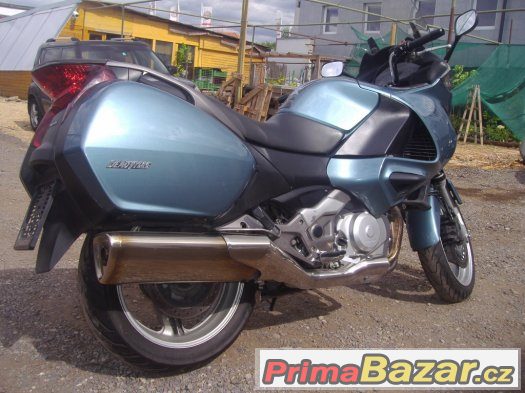 Honda NT 700V  ABS Deauville – fotografie 3
