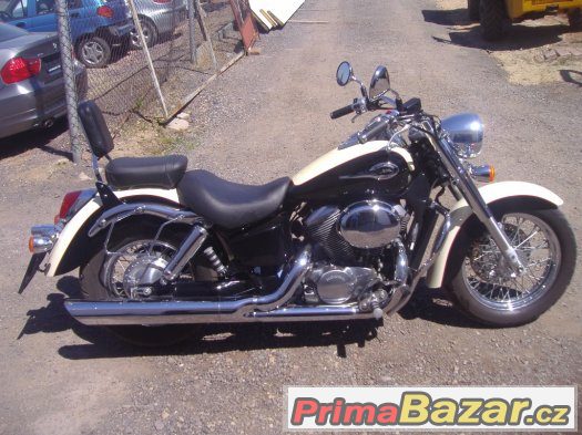 Honda VT 750 C Shadow – fotografie 1