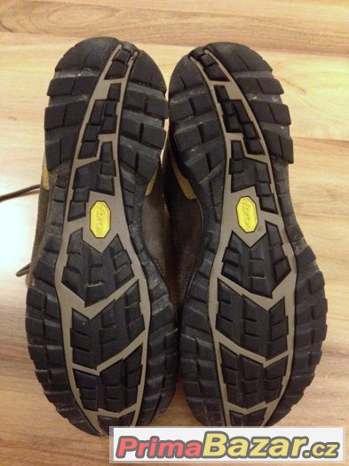 boty na lehký trek AKU Arriba II Mid GTX (44,5) – fotografie 4
