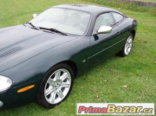 Jaguar XKR 4.0i V8 SUPERCHARGED – fotografie 1