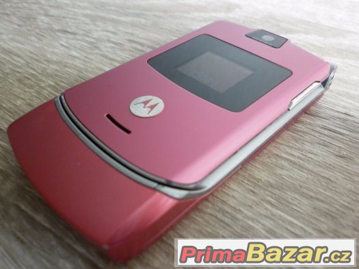 Motorola Razr V3, fialový, top stav. – fotografie 3