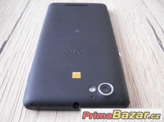 Sony Xperia M, 5MPx foto,NFC,4GB,microSD slot. Černá. – fotografie 4