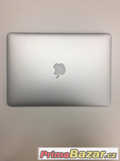 MacBook Air 13" middle 2013 – fotografie 5