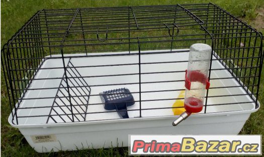 Prodám výbavu pro morče (klec, seno, granule) za nářadí – fotografie 3
