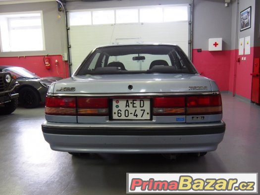 Mazda 626 2.2i automat – fotografie 5