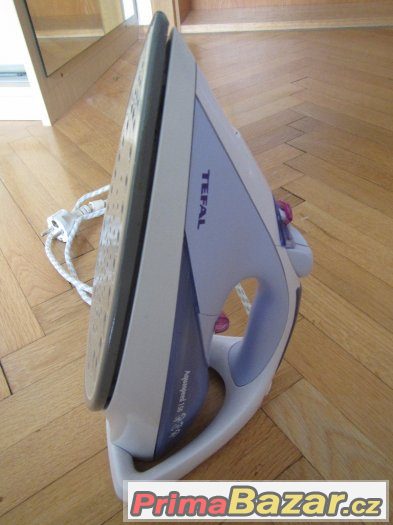 žehlička Tefal Aquaspeed 150-Top stav – fotografie 5