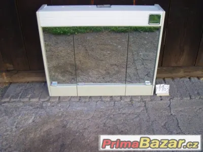 Galerka s osvětlením