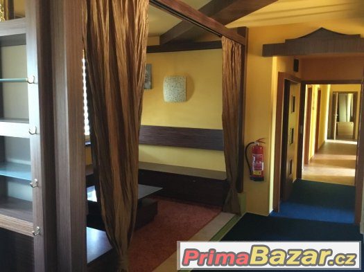 Budova téměř nová k podnikání - kanceláře, sklady, spa – fotografie 4