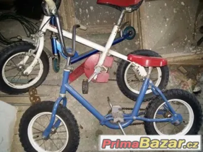 dětské kolo malé , modré nebo bílé, kolečko