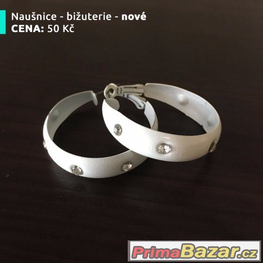 Stříbro a bižuterie – fotografie 3