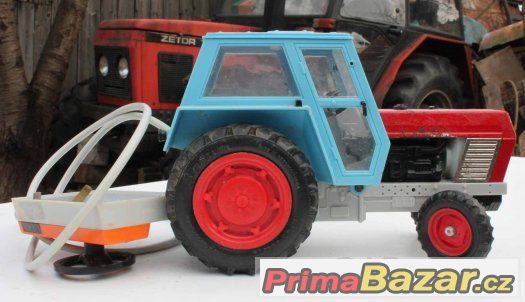 Traktor Zetor Crystal hračka – fotografie 2