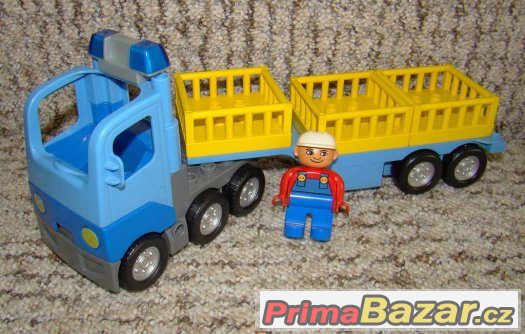 Lego Duplo Tahač s Návěsem a Korbami I – fotografie 1