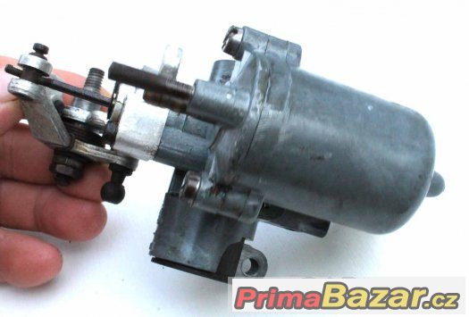 Karburátor na stabilní motor – fotografie 4
