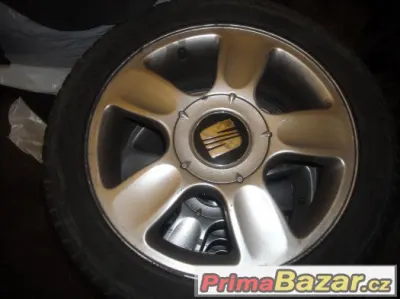 Prodám 15" ALU Seat + Pneu