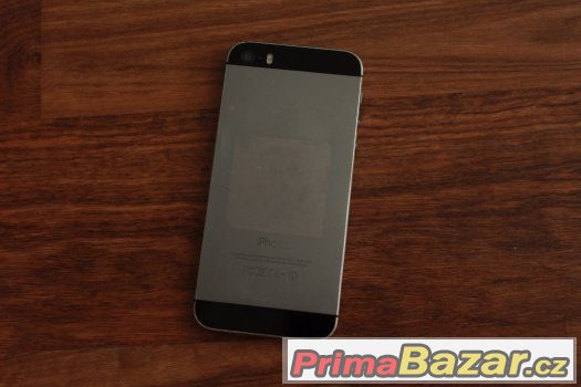 Predám funkčný iPhone 5S 16gb s rozbitým displayom – fotografie 2