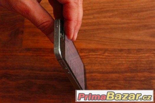 Predám funkčný iPhone 5S 16gb s rozbitým displayom – fotografie 3