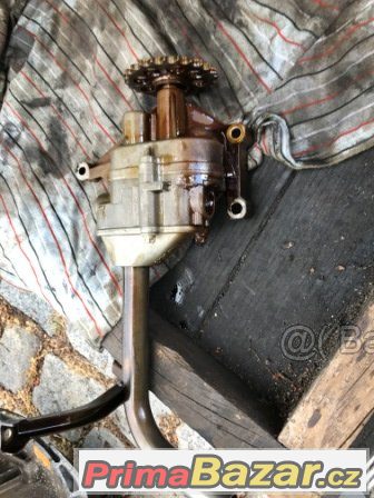 olejové čerpadlo mercedes C rok 2003 benzín – fotografie 2