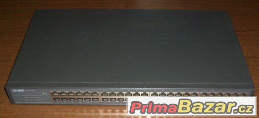 48-Port Fast Ethernet Switch PLANET FNSW-4800 – fotografie 2