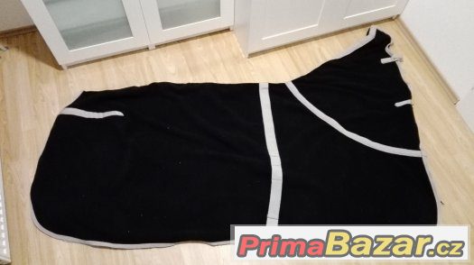 Prodám velmi kvalitní odpocovací deku s krkem – fotografie 3