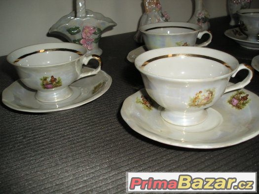 Porcelánová růžová sada - kompletní. – fotografie 2