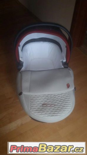 Kočárek: korba, autosedačka (isofix) Peg Pérego Fiat 500 – fotografie 1