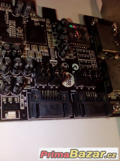 Řadič SATA/eSATA SIL3132 pro PCIe – fotografie 1
