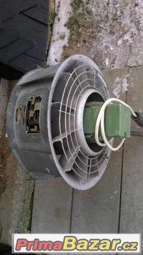 starší ventilátor výroba NDR – fotografie 1