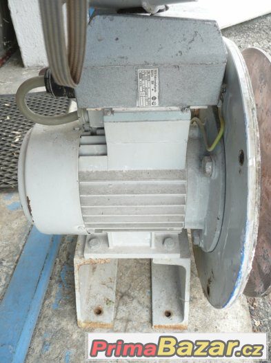 Elektro motor 500V s vertikálním brusným kotoučem – fotografie 3
