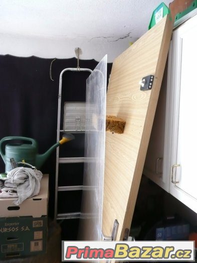 Plexi sklo 1800x800x4mm – fotografie 1