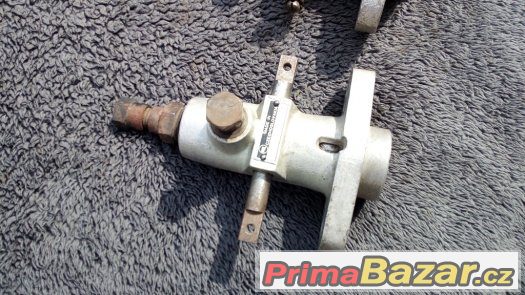 Vstřikovací Čerpadlo na (Stabilní Motor) – fotografie 2