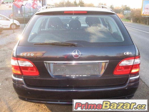 Mercedes Benz E – fotografie 3