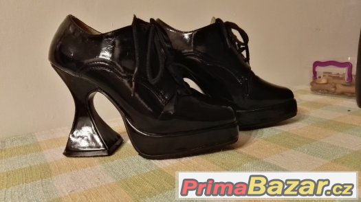 Značkové boty DEMONIA – fotografie 2
