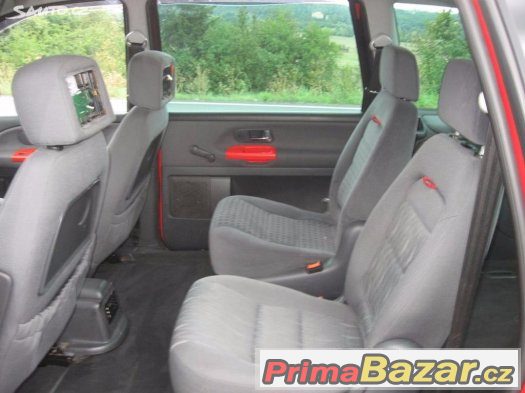Ford Galaxy – fotografie 2