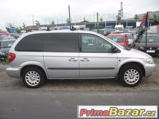 Chrysler Voyager – fotografie 2