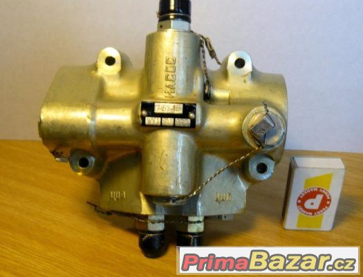 Hydraulický reverzní rozdělovačagregát  GA57-1B (NOVÝ) – fotografie 1